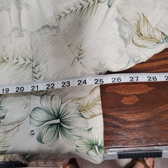 Banana Cabana 100% Silk Hawaiian Shirt Men's L Green Muted Floral Print Relaxed - Picture 5 of 6